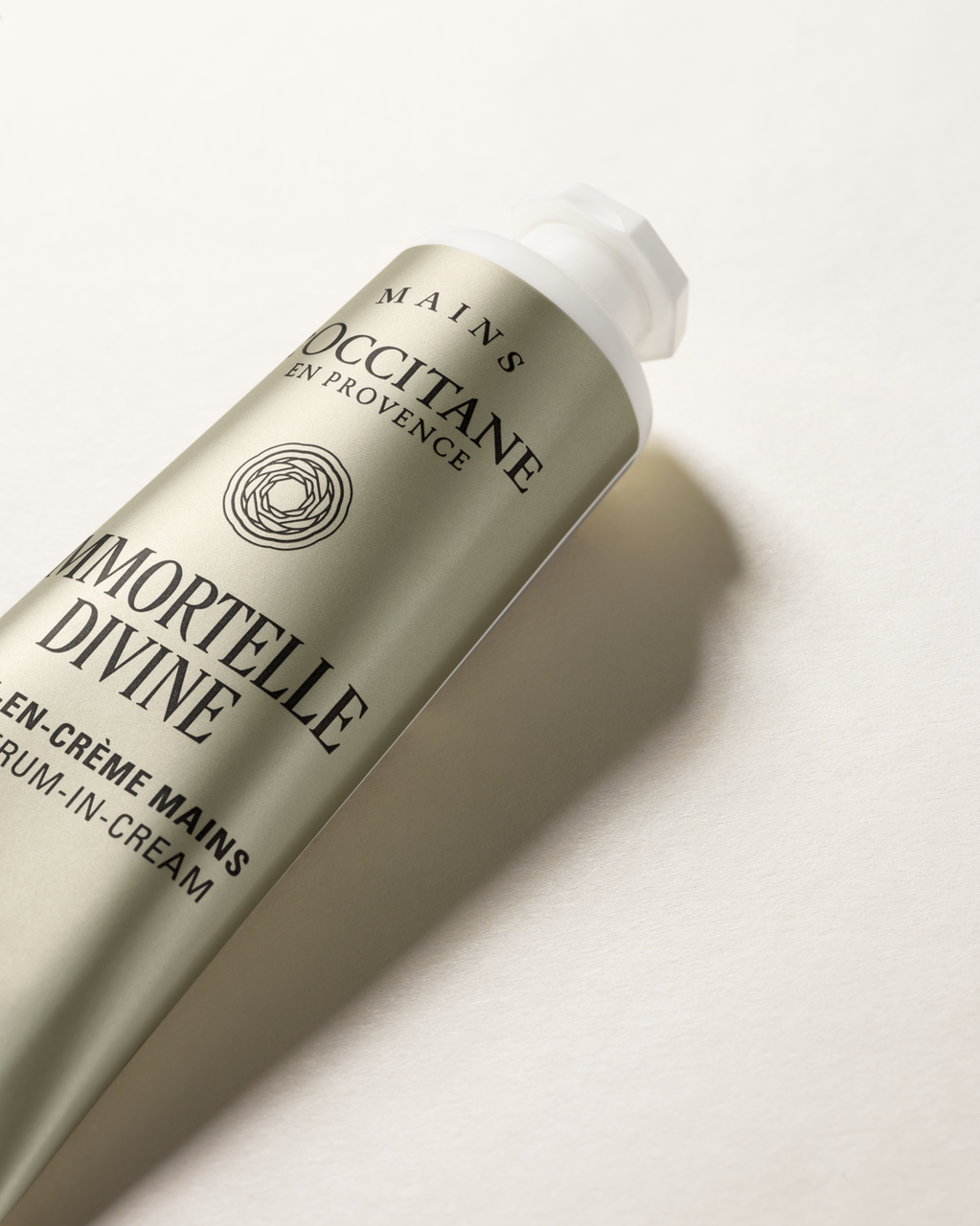 Immortelle Divine Hand Serum-in-Cream - Illustration 2